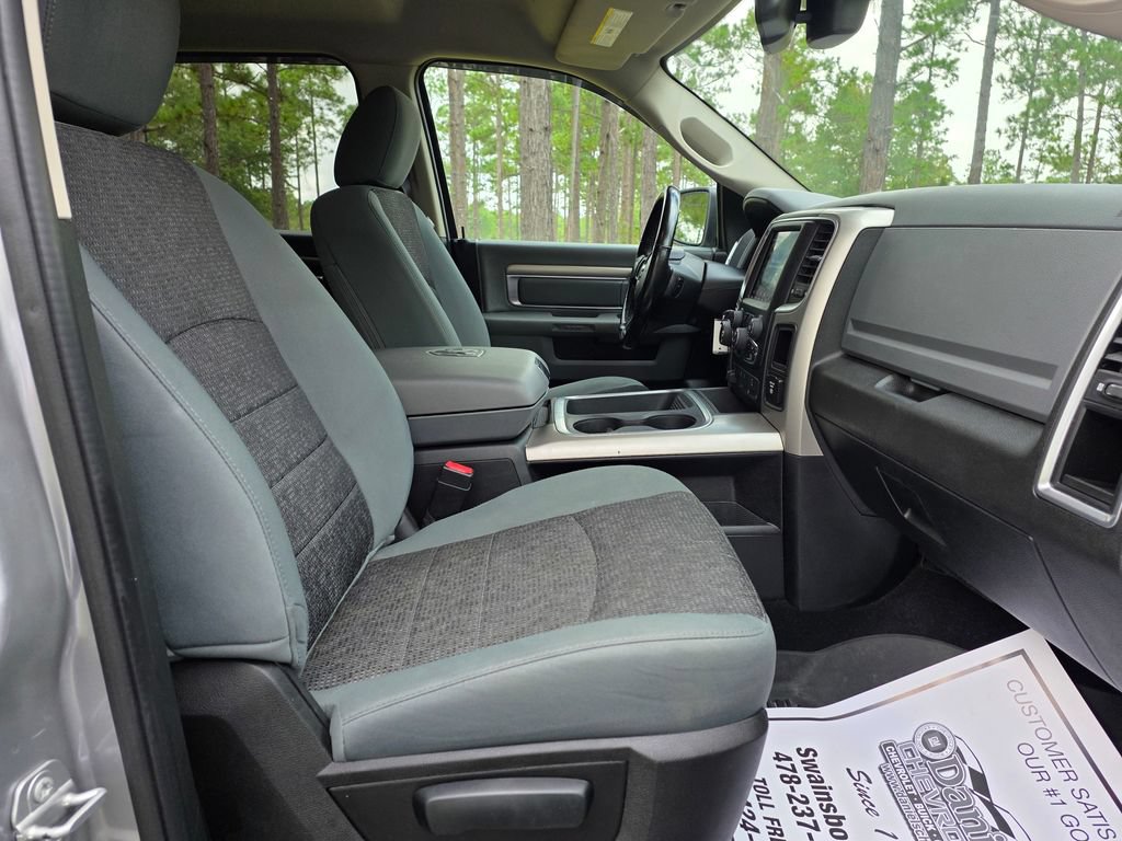 Used 2019 RAM 1500 Warlock AWD/4WD image 23
