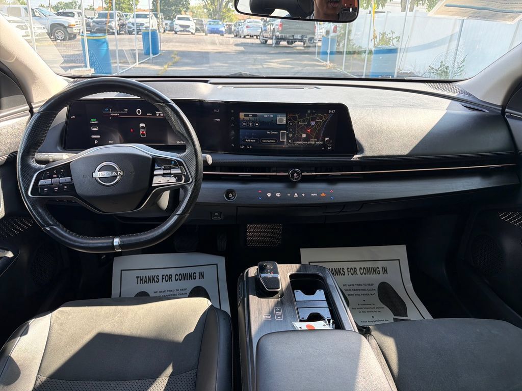 Used 2023 Nissan Ariya FWD image 31