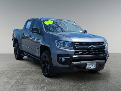 Used 2022 Chevrolet Colorado LT w/ Redline Special Edition image 7