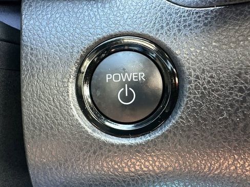 Used 2025 Toyota Camry XSE FWD image 38