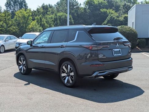New 2025 Mitsubishi Outlander SEL image 5