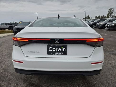 New 2025 Honda Accord SE image 8