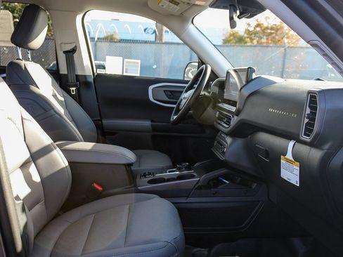 New 2025 Ford Bronco Sport Badlands image 16