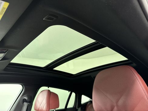 Used 2024 BMW X6 M60i w/ Executive Package image 19