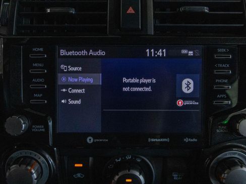 Used 2021 Toyota 4Runner Venture w/ Moonroof Package AWD/4WD image 9