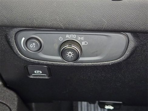 Used 2019 GMC Terrain SLE w/ Driver Convenience Package image 22