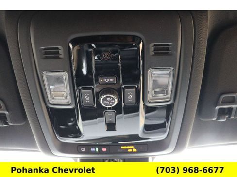 New 2026 Chevrolet Suburban High Country image 17