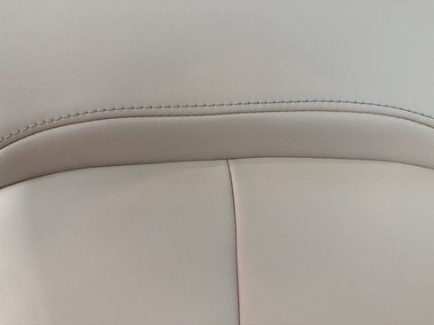 New 2025 Jeep Grand Cherokee L Limited w/ Trailer Tow Package image 31