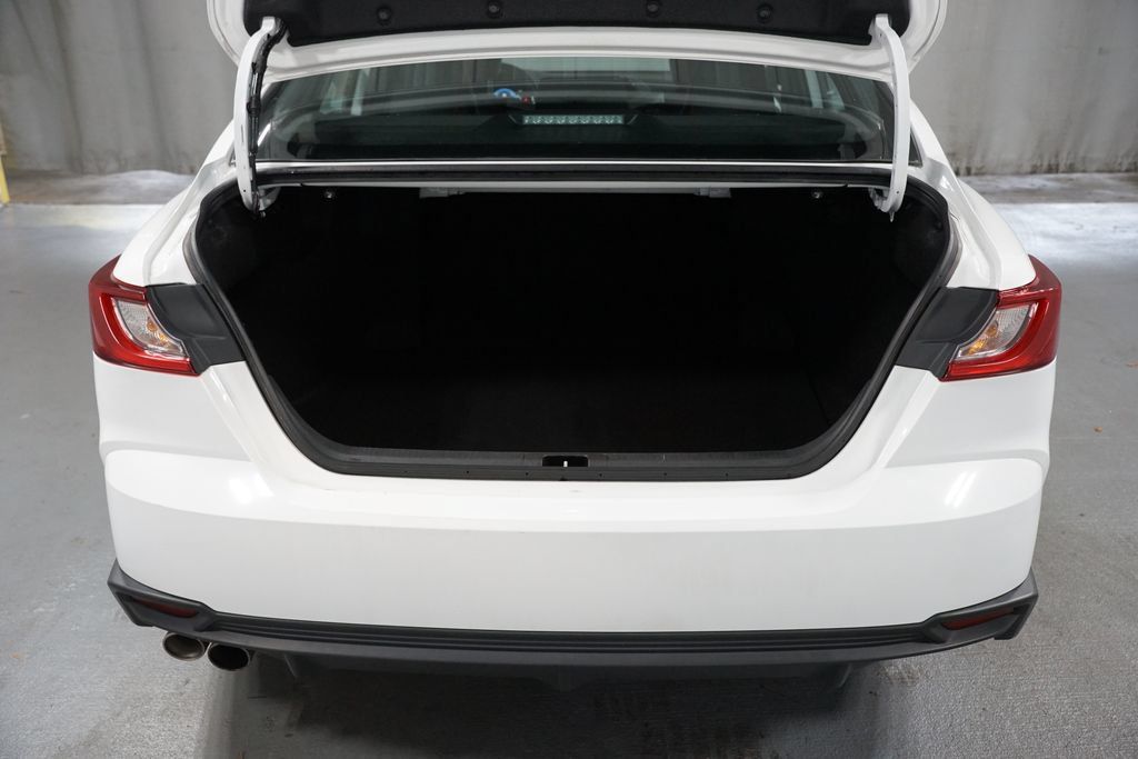 Certified 2025 Toyota Camry SE FWD image 35