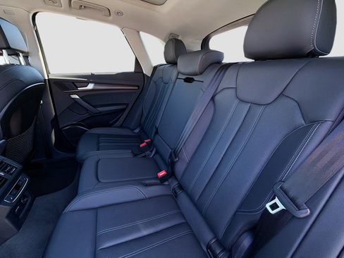 Used 2022 Audi Q5 e Prestige image 21