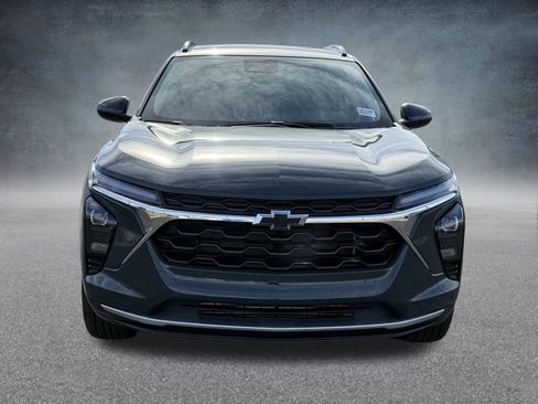 New 2026 Chevrolet Trax LT w/ Driver Confidence Package image 8