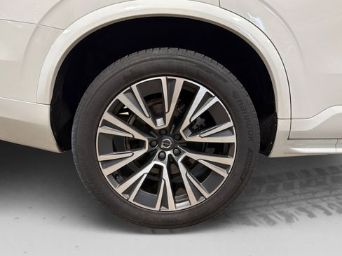 Used 2021 Volvo XC90 T5 Momentum w/ Advanced Package AWD/4WD image 50