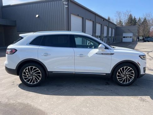 Used 2020 Lincoln Nautilus Reserve image 4