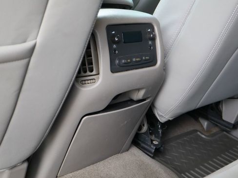 Used 2005 Chevrolet Silverado 2500 LS w/ Heavy-Duty Power Package image 21