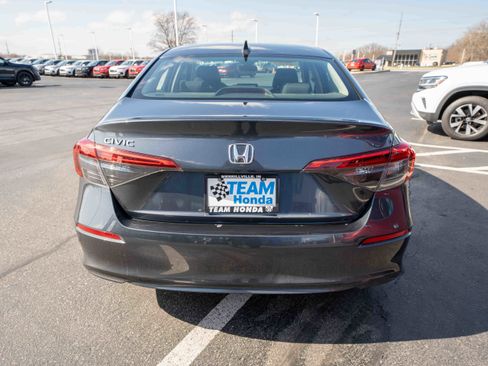 Used 2023 Honda Civic EX image 5