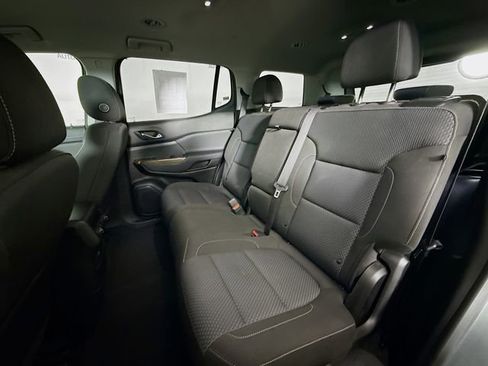 Used 2023 GMC Acadia SLE w/ Driver Convenience Package image 26