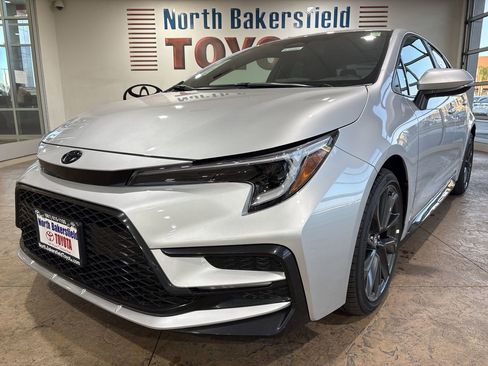 New 2026 Toyota Corolla SE image 6