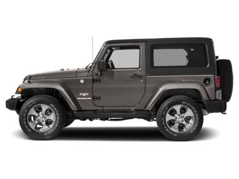 Used 2017 Jeep Wrangler Sahara AWD/4WD image 3