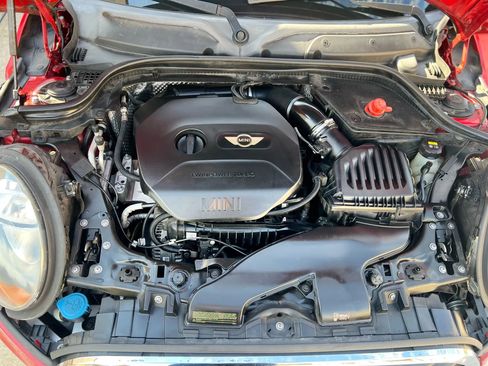 Used 2016 MINI Cooper 2-Door Hardtop image 38