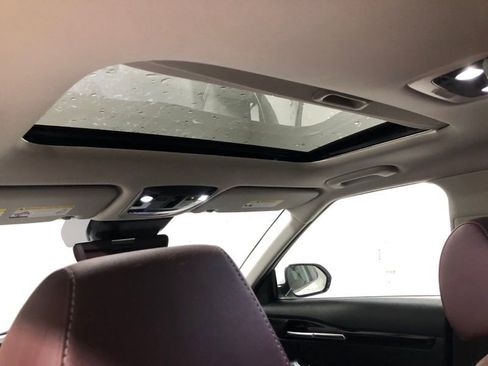 Certified 2022 Kia Seltos SX w/ Sunroof Package image 17