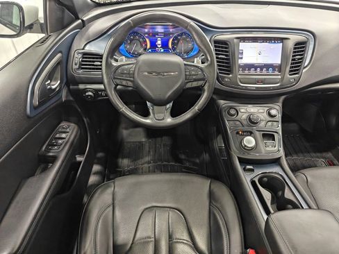 Used 2015 Chrysler 200 S w/ Navigation & Sound Group I AWD/4WD image 4