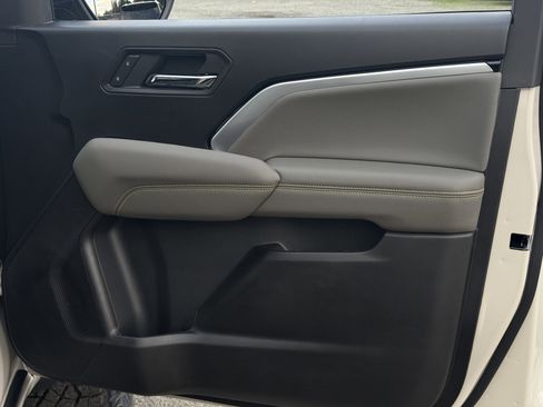 New 2026 Chevrolet Colorado ZR2 w/ ZR2 Bison Edition image 21