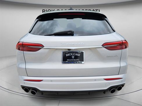 New 2024 Maserati Grecale GT image 4