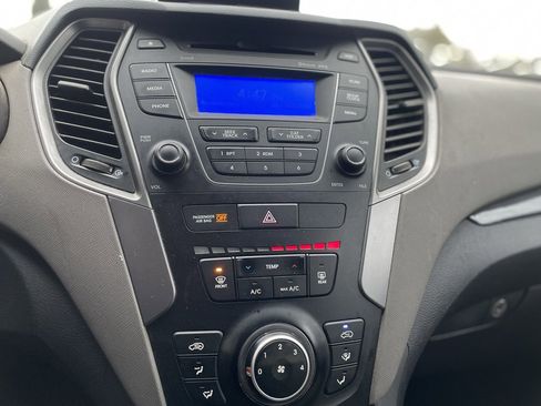 Used 2016 Hyundai Santa Fe Sport image 13