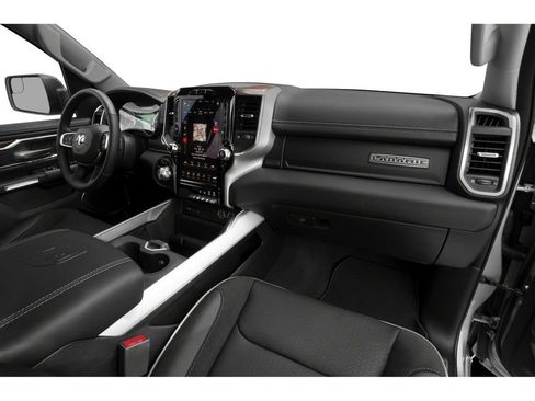 Used 2019 RAM 1500 Laramie AWD/4WD image 11