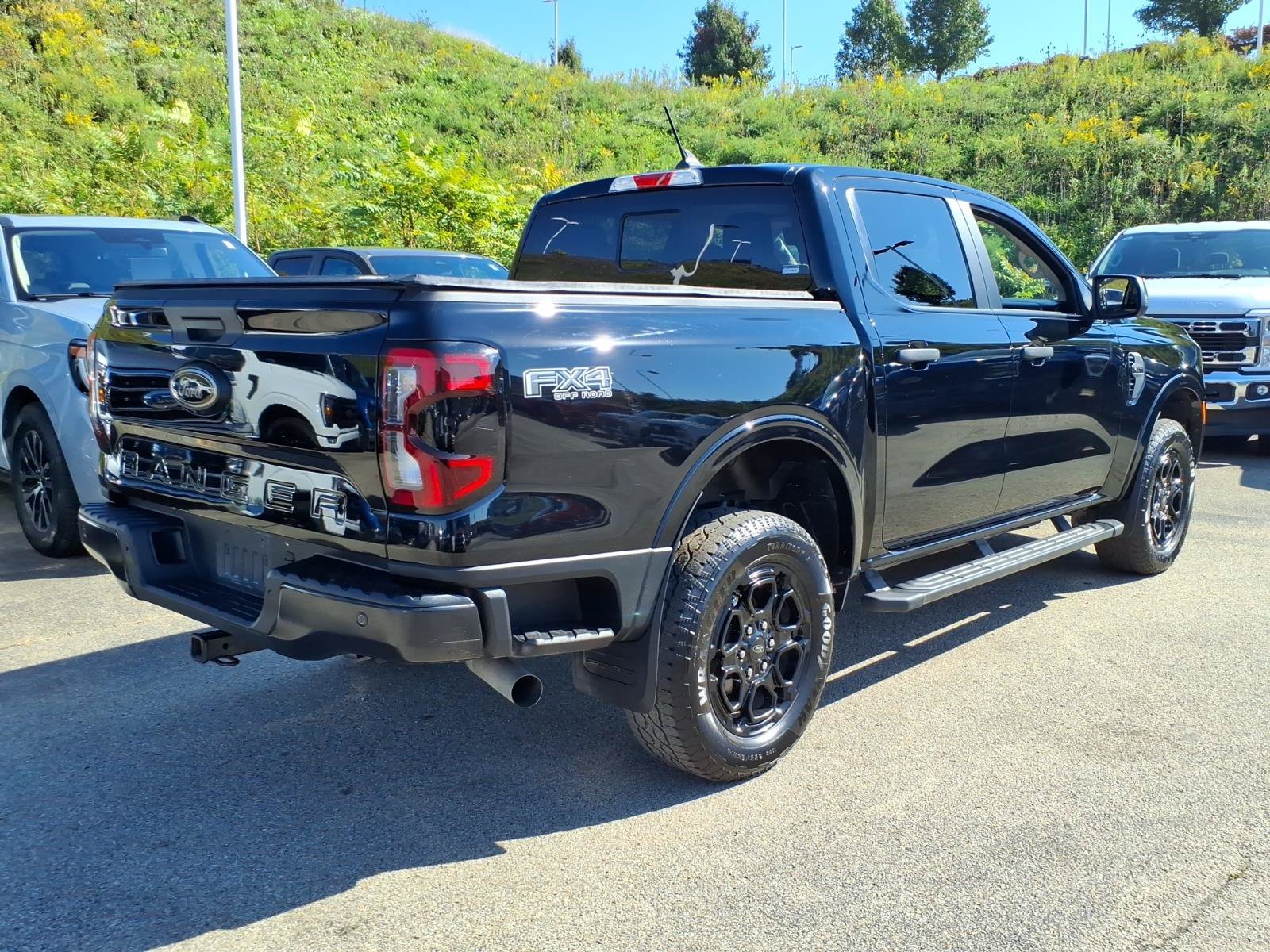 Used 2025 Ford Ranger XLT w/ FX4 Off-Road Package AWD/4WD image 5