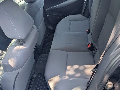 Used 2020 Toyota Corolla LE FWD image 15