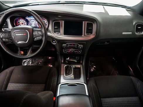 Used 2023 Dodge Charger SXT RWD image 10