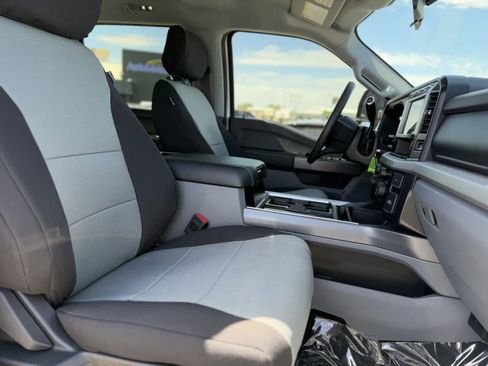 Used 2024 Ford F350 XLT w/ FX4 Off-Road Package image 18