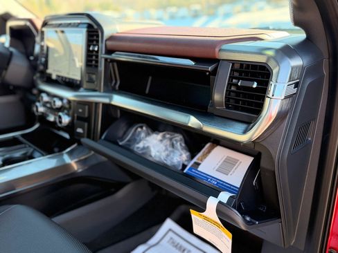 Used 2023 Ford F150 Lariat w/ Equipment Group 502A High image 33