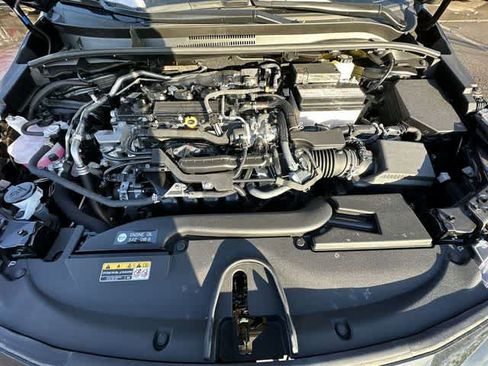 Used 2025 Toyota Corolla SE image 22