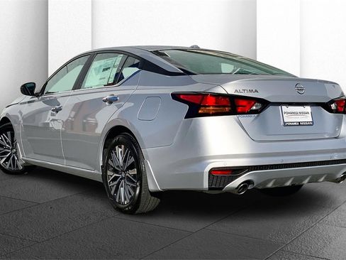 New 2025 Nissan Altima 2.5 SV w/ SV Premium Package image 3