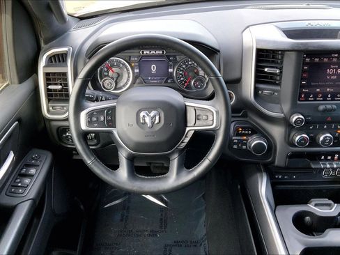 Used 2019 RAM 1500 Big Horn image 5