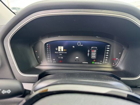 Used 2023 Honda Pilot Elite image 13