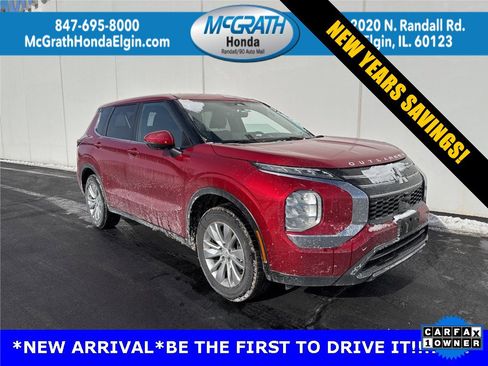 Used 2025 Mitsubishi Outlander ES image 1