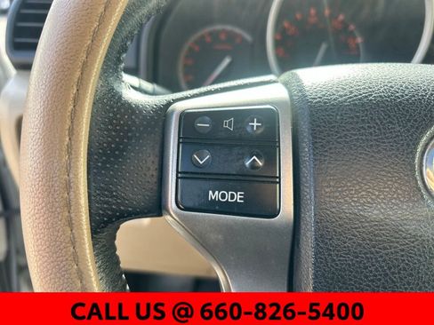 Used 2013 Toyota 4Runner SR5 w/ Premium Pkg AWD/4WD image 15