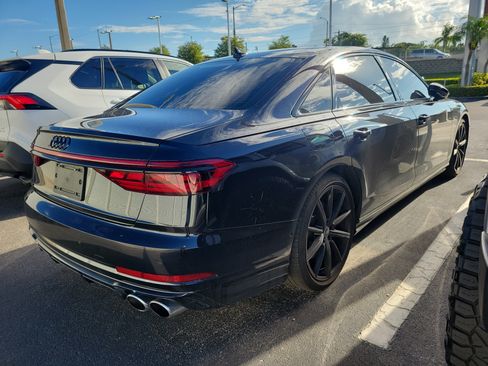 Used 2024 Audi S8 AWD/4WD image 3