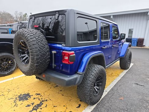 Used 2019 Jeep Wrangler Unlimited Rubicon image 2
