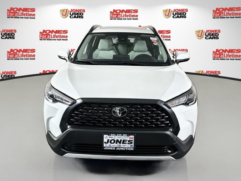 Certified 2022 Toyota Corolla Cross LE w/ Moonroof Package AWD/4WD image 13