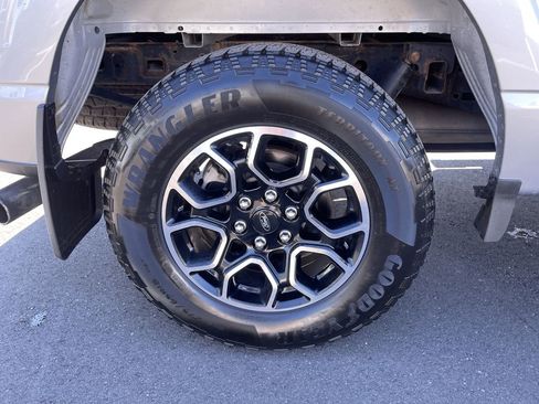 Used 2021 Ford F150 XLT w/ Equipment Group 302A High image 10