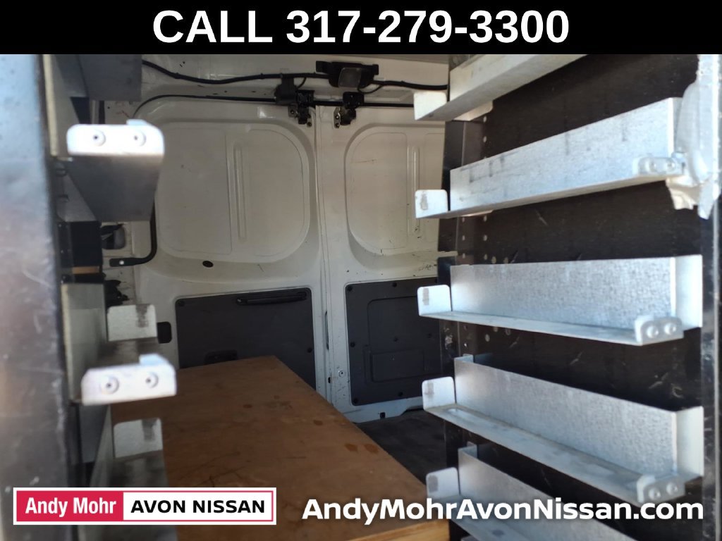 Used 2021 Nissan NV 2500 SV RWD image 37