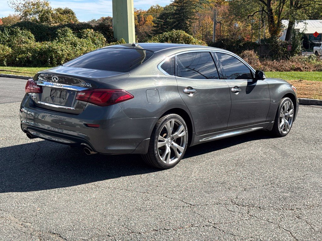 Used 2015 INFINITI Q70 L 3.7 w/ Deluxe Touring Package AWD/4WD image 7