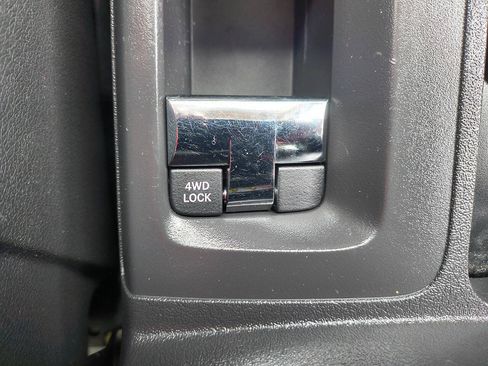 Used 2016 Jeep Compass High Altitude AWD/4WD image 15