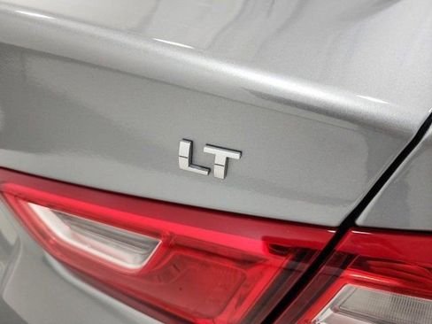 Used 2023 Chevrolet Malibu LT image 13