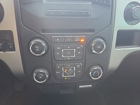 Used 2013 Ford F150 XLT w/ Luxury Equipment Group image 28