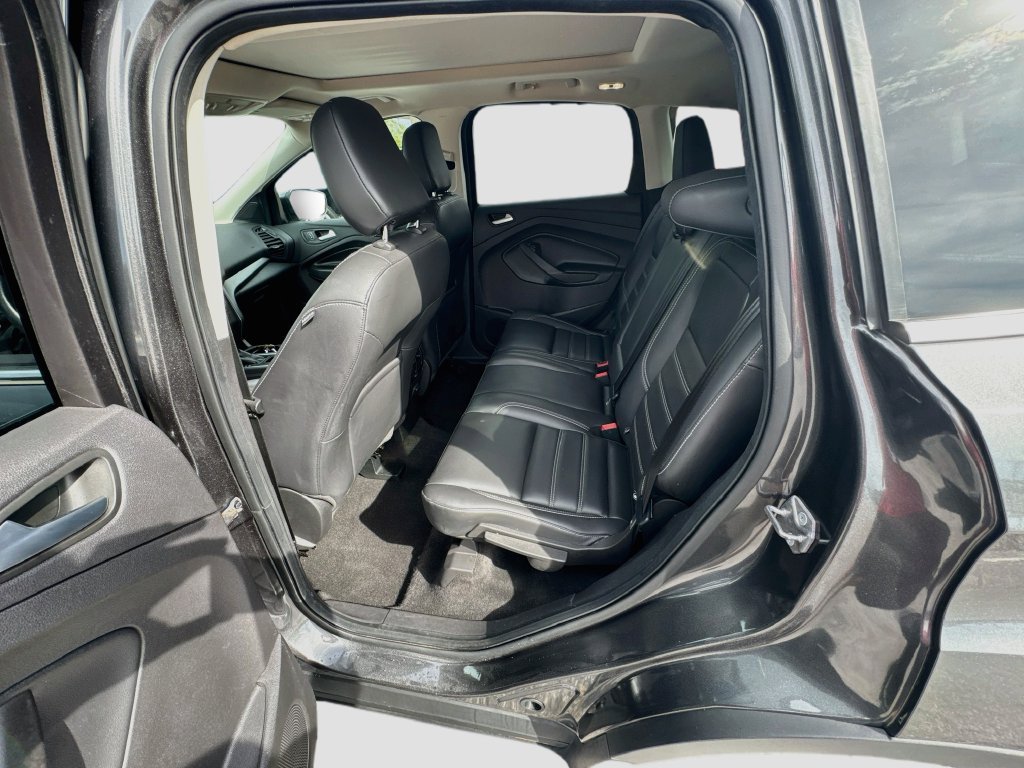 Used 2019 Ford Escape SEL AWD/4WD image 23